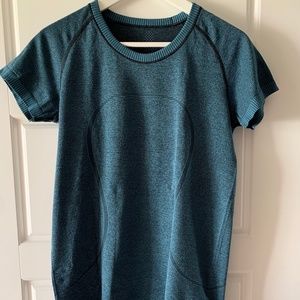 Lululemon Technical Short-Sleeve T-shirt, Size 10